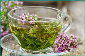 Origanov čaj - alternativa metinemu čaju, ki krepi moško moč